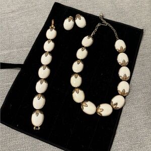 SOLD Vintage white/gold tone Trifari set: bracelet, necklace, clip-on earrings